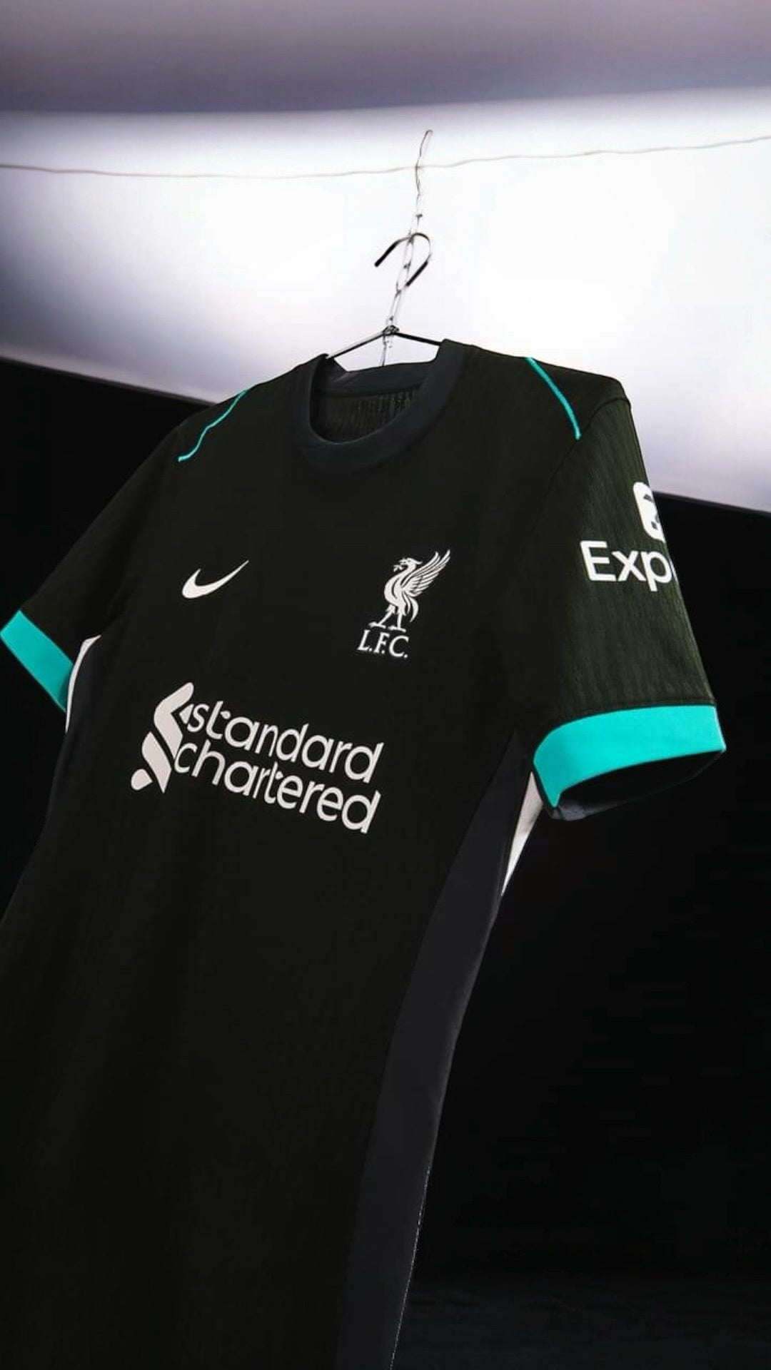 LIVERPOOL 24/25 AWAY