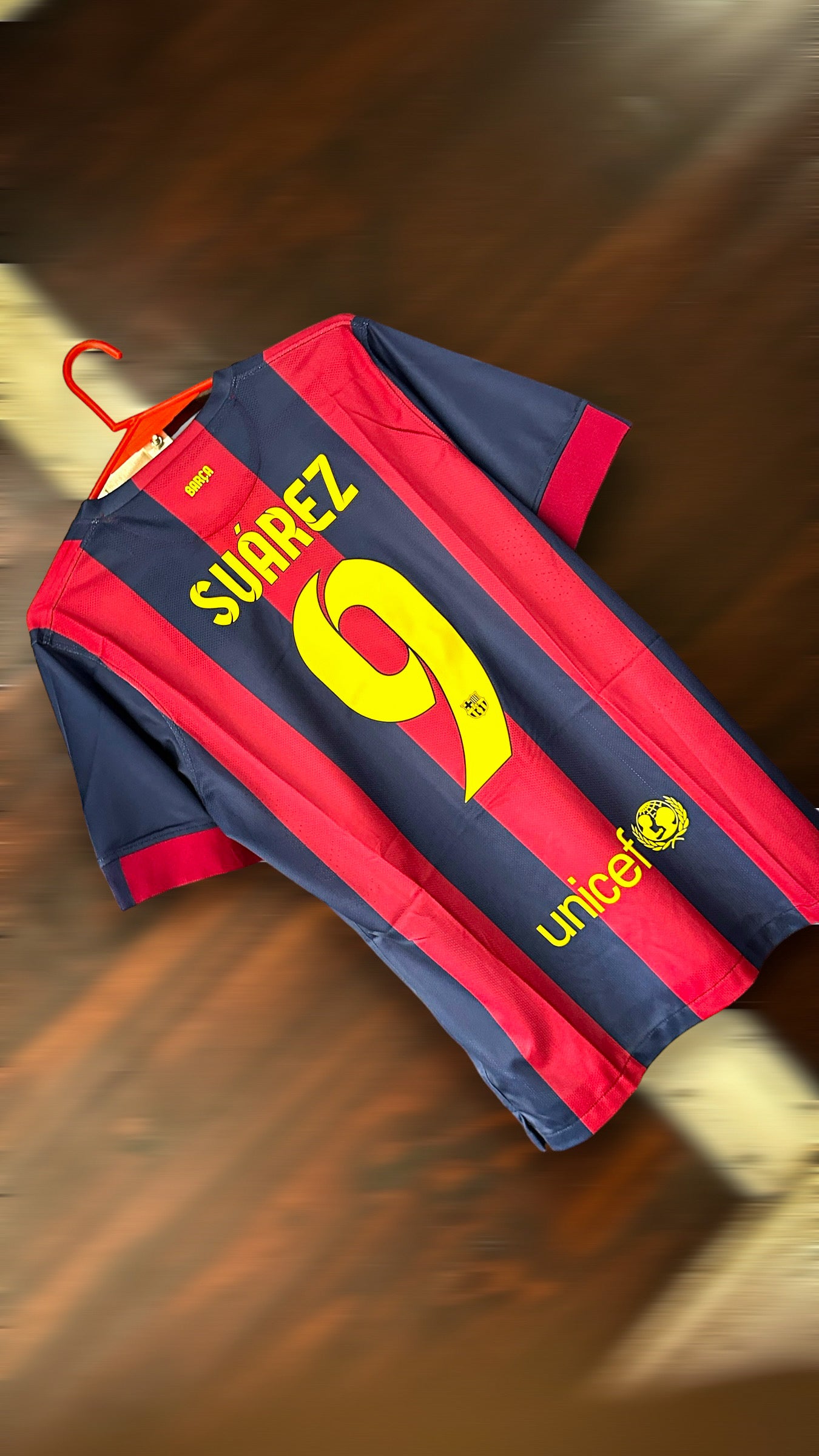 BARCELONA RETRO / SUÁREZ 9