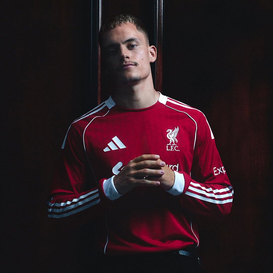 Liverpool Home - 2025/26 - Manga Larga