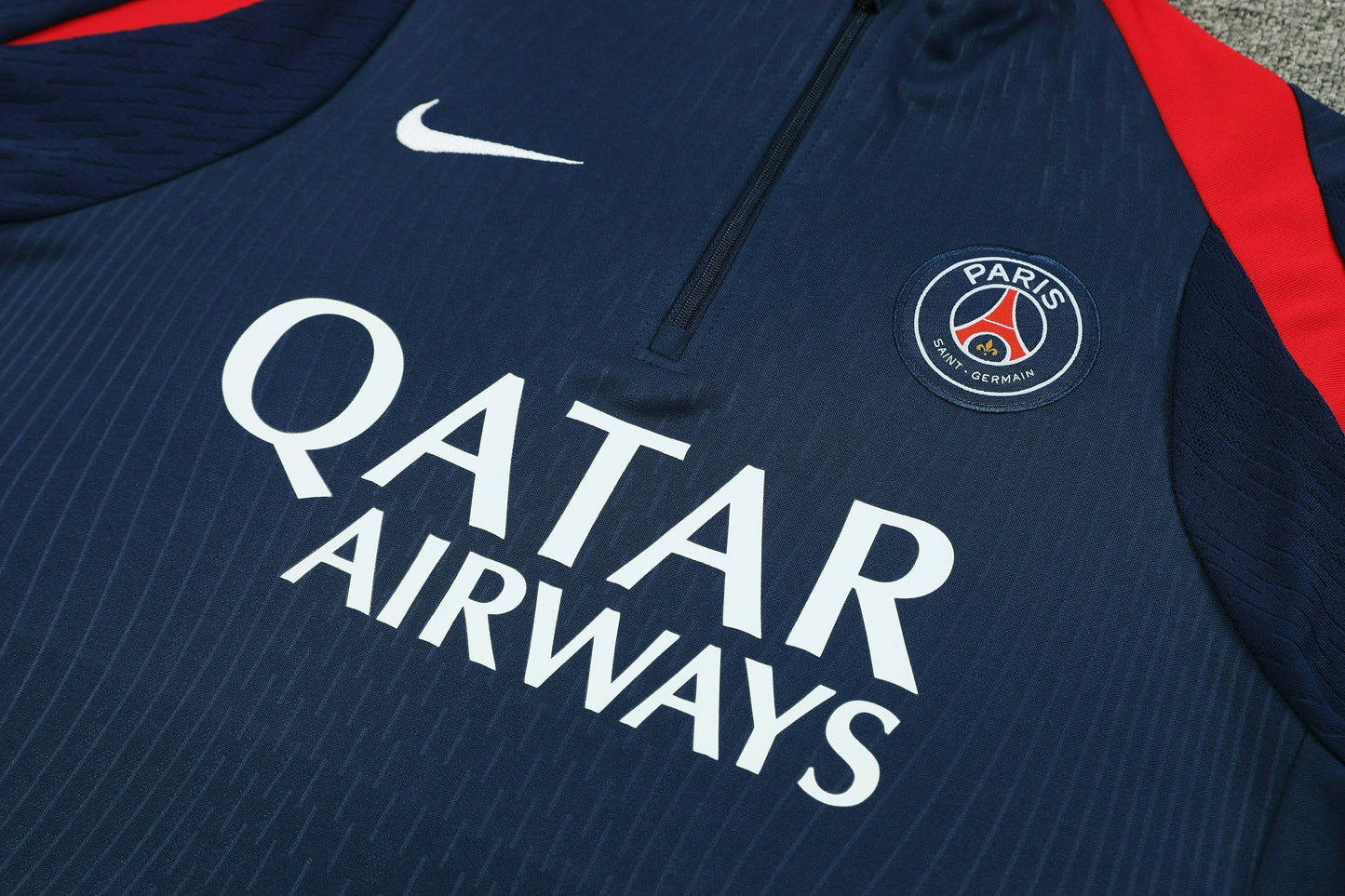 CONJUNTO DE ENTRENAMIENTO PSG 2024 / VERSIÓN JUGADOR