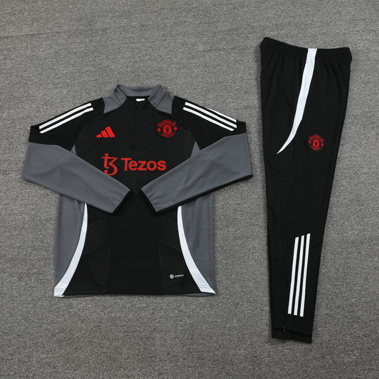 CONJUNTO DE ENTRENAMIENTO UNITED 2024 / VERSIÓN JUGADOR